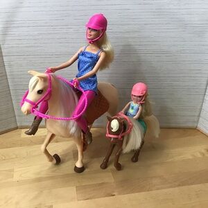 Barbie Chelsea Dolls and Horses